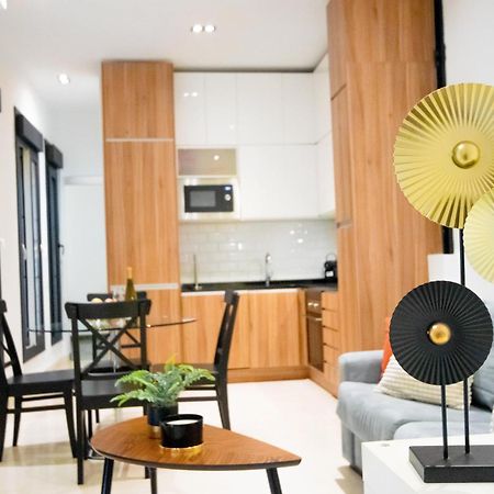 For You Rentals Apartamento Temporal Con Encanto En Malasana Min24 Madrid Esterno foto