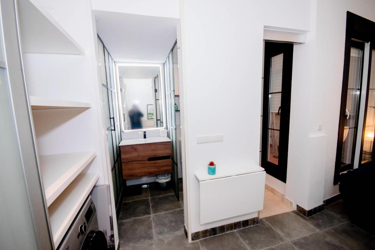 For You Rentals Apartamento Temporal Con Encanto En Malasana Min24 Madrid Esterno foto