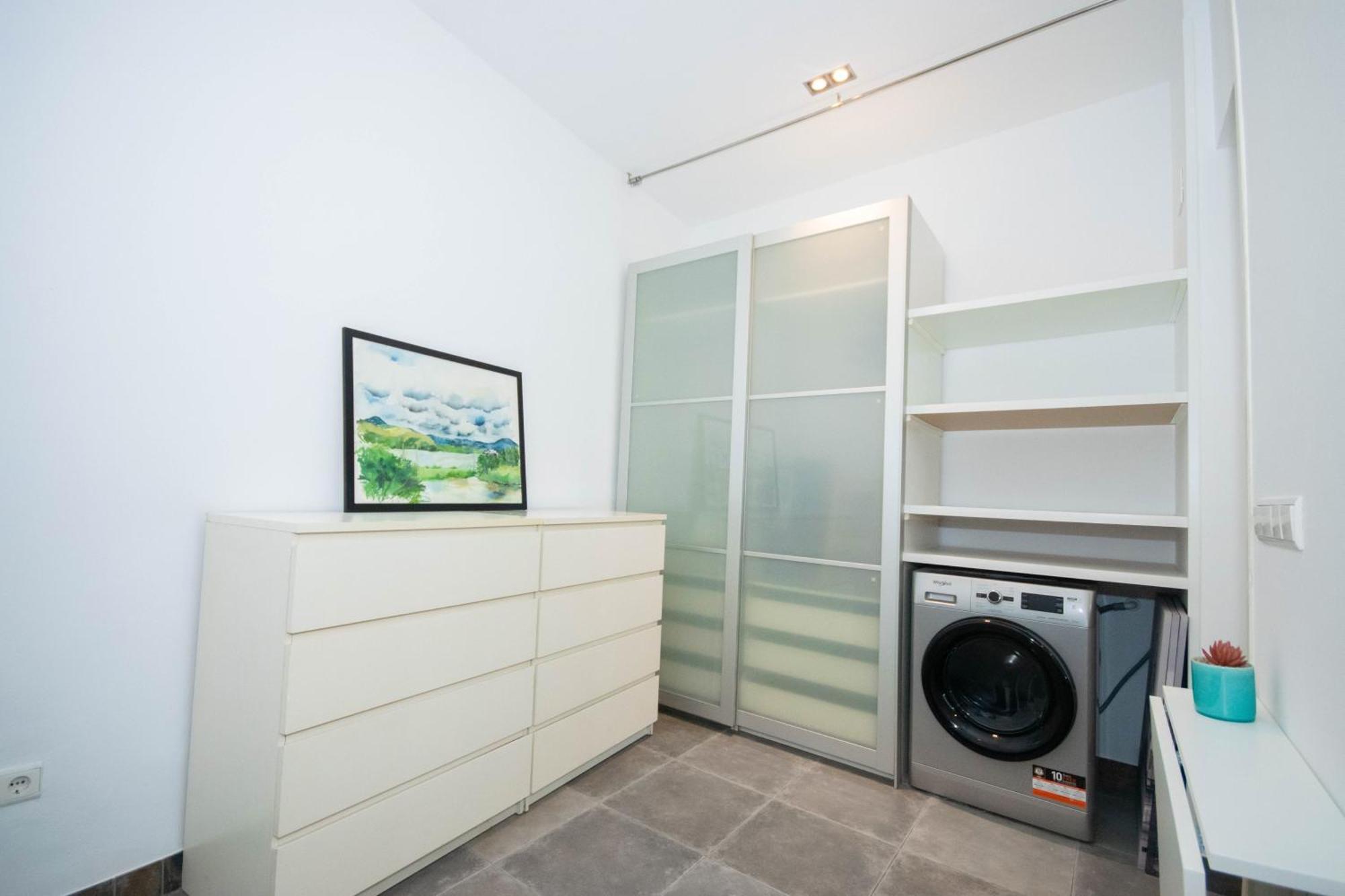 For You Rentals Apartamento Temporal Con Encanto En Malasana Min24 Madrid Esterno foto